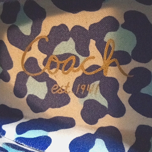 COACH " Tonya " Blue Signature C Patchwork Tennis Shoes. Size 7M - Picture 13 of 13